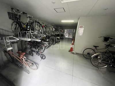 【その他共用部分】 | イニシアブランなんば | イニシアブランなんば　駐輪場