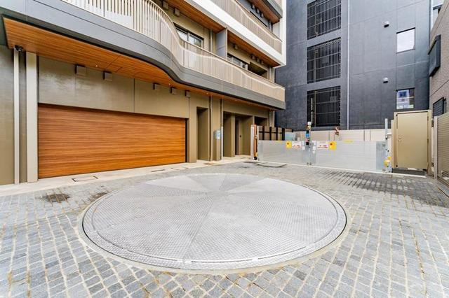 港区南青山３丁目の賃貸マンションの駐車場| 
