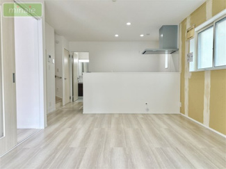 【居間・リビング】 | ZEH水準住宅　床暖房　食洗機　ロフト　大野町1　2号棟