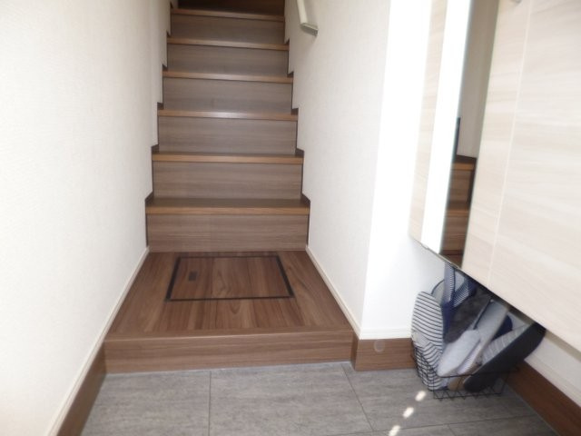 メゾン　ボヌールの玄関