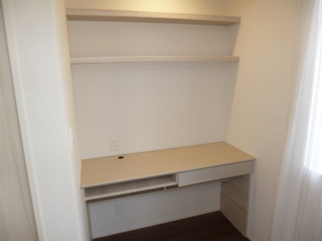 メゾン　ボヌールのその他|LDK作業机