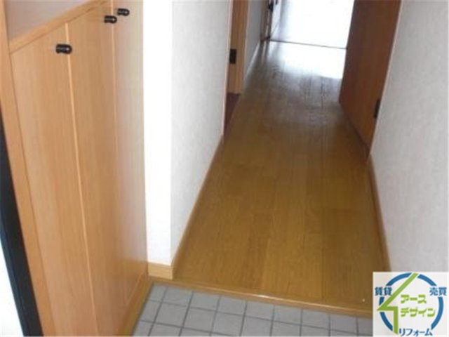 プラスパァ・Fの玄関|パース写真