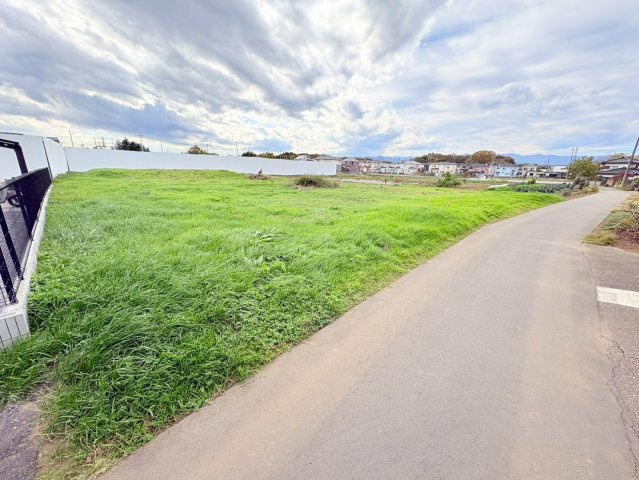 坂戸市小山　建築条件なし売地　東武東上線『坂戸駅』バス17分　【入西小学区】の外観