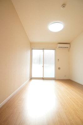 【洋室】 | リブリ・LUXTIA