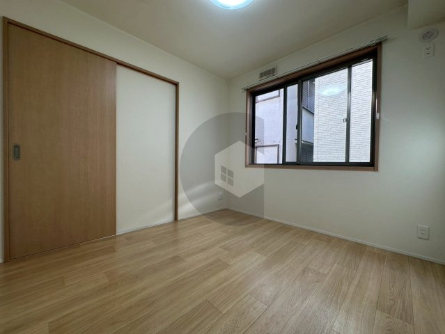 ラシーネ若江の寝室