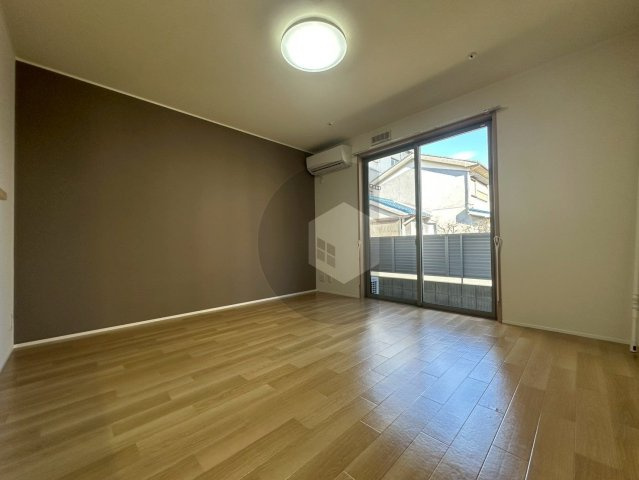 ラシーネ若江の内装