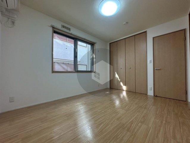 ラシーネ若江の寝室