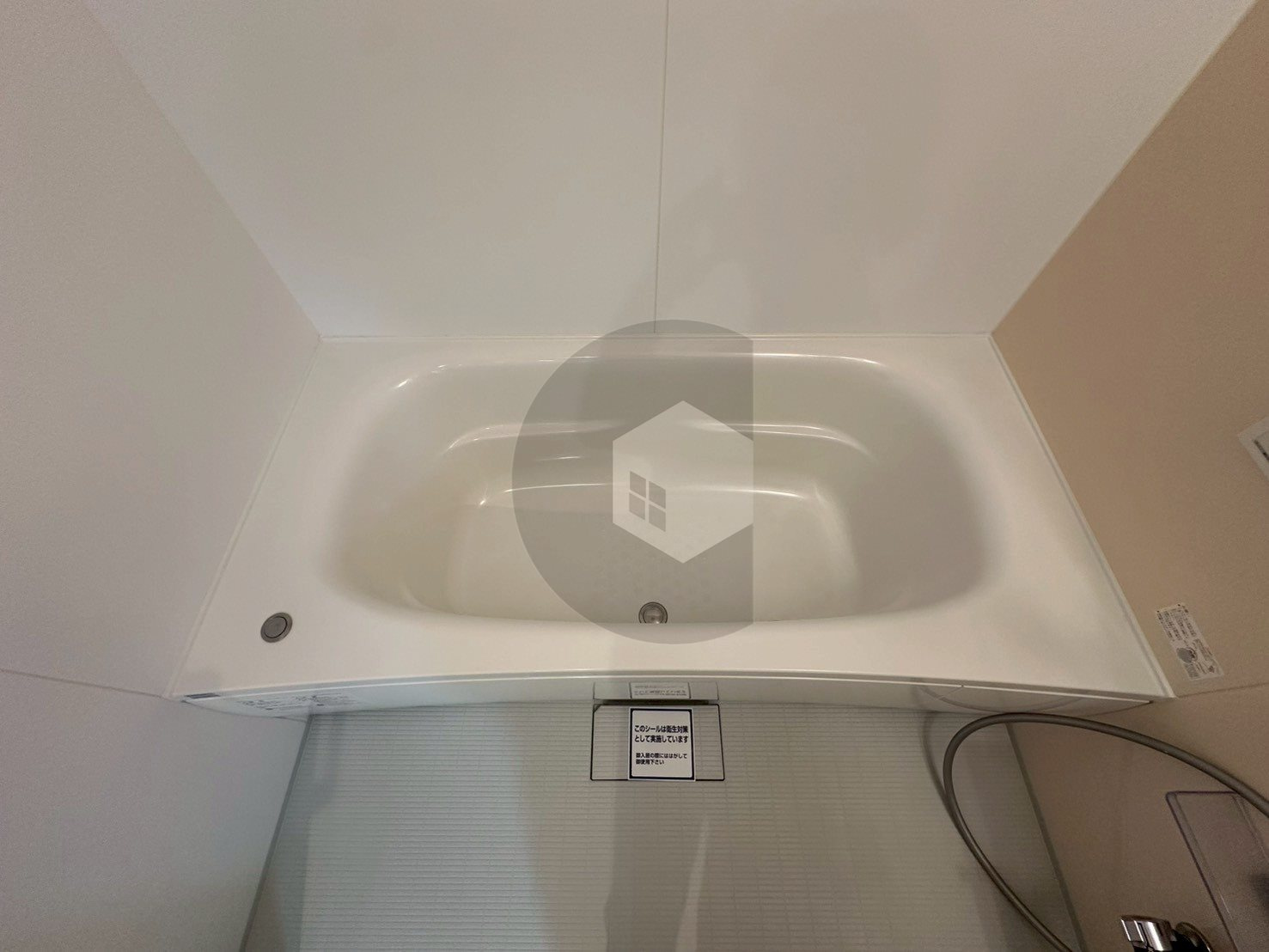 ラシーネ若江の浴室