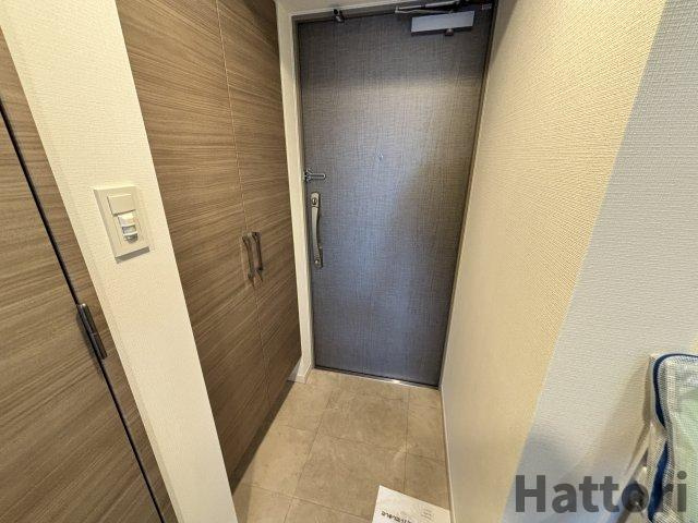 S-RESIDENCE三国WESTの玄関