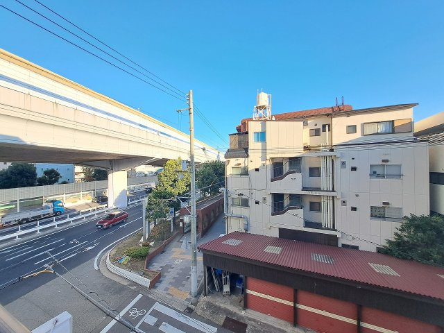 ベルフィーユNARUOの展望