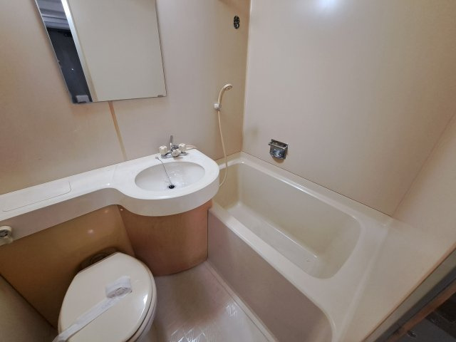 ベルフィーユNARUOの浴室