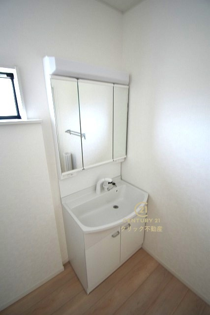 Cradlegarden　 高萩市高浜町　第2　2の区画図|敷地面積約65坪。東側、道路幅約6メートル。並列駐車可能です！気になる他の物件と合わせての現地ご案内も可能です。お気軽にお問い合わせください。

