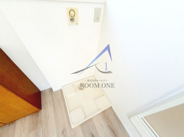 パーシモンハイムアネックスの設備|洗濯機置き場です。