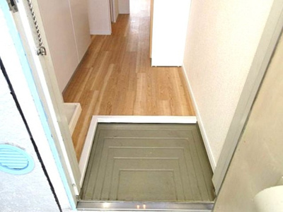 【玄関】 | メゾンアライ