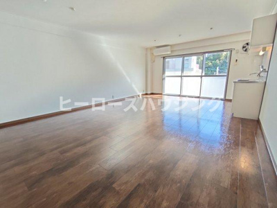 【居間・リビング】 | ハイツ泉ヶ丘