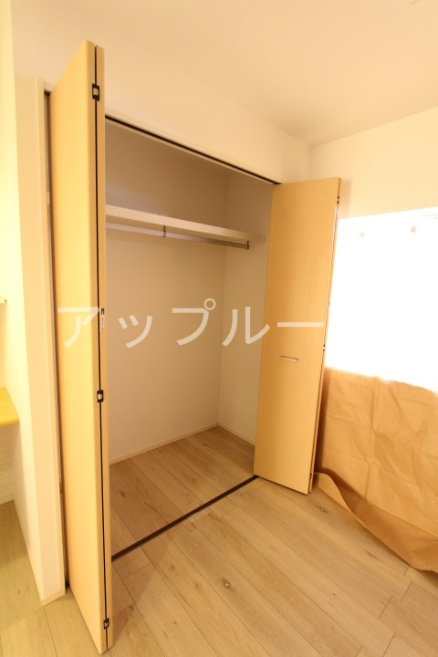 ファミール柏原の収納