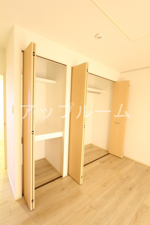 ファミール柏原の収納