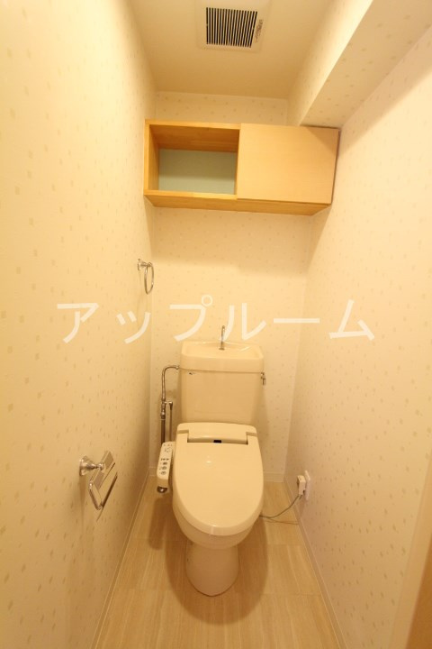 ファミール柏原のトイレ