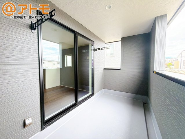 【バルコニー】 | 富士宮市宮原5期　新築戸建て　4号棟 | インナーバルコニーはお出かけ中の急な雨でも安心♪