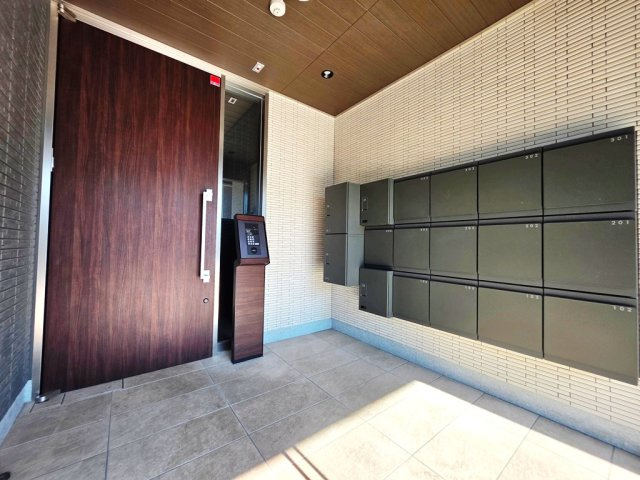 【その他共用部分】 | オートロック・宅配BOX