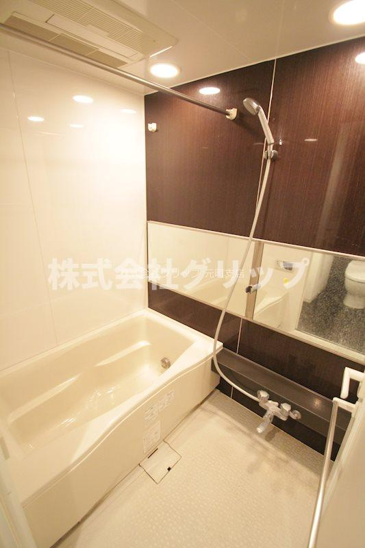 ドゥーエ横濱桜木町の浴室