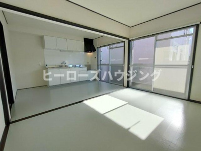 【居間・リビング】 | セントラルコート南桜塚