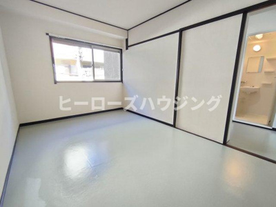 【洋室】 | セントラルコート南桜塚