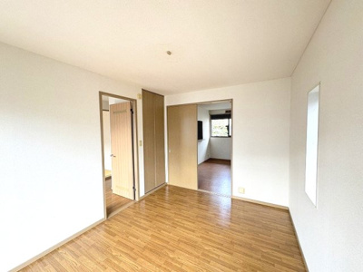 【洋室】 | グランドゥールハイツD