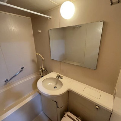 【洗面所】 | キャッスル彦根