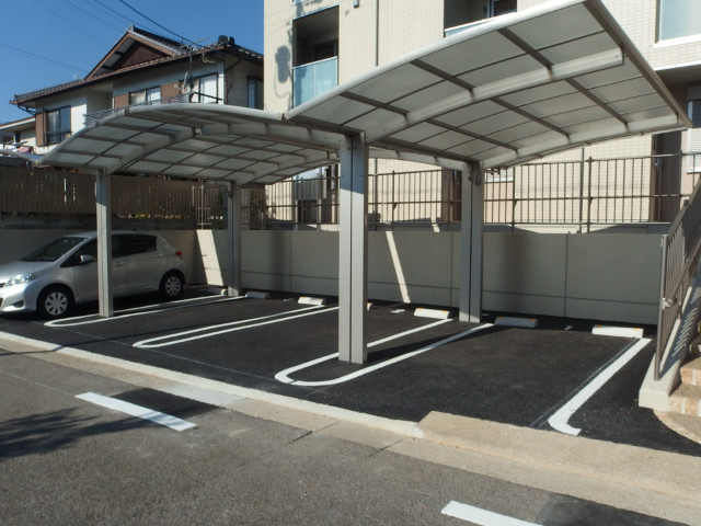 Ｅヴィレッジの駐車場