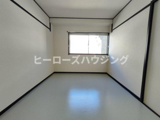 【洋室】 | セントラルコート南桜塚