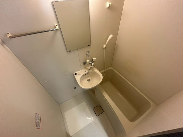 アミティエ山手の浴室