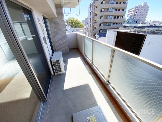 LaSante浦和常盤公園のバルコニー|ゆとりのあるバルコニースペース！