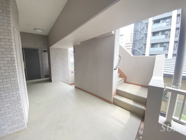LaSante浦和常盤公園のその他共用部分|共用階段です！