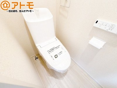 【トイレ】 | 駿河区中島22期　新築戸建　4号棟 | 毎日使うトイレだからこそ機能性を重視したいですよね！温水洗浄便座で快適な時間をお過ごしください♪