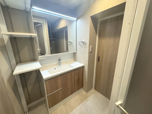 【独立洗面台】