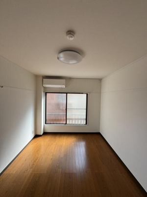 【居間・リビング】 | 雫ビル