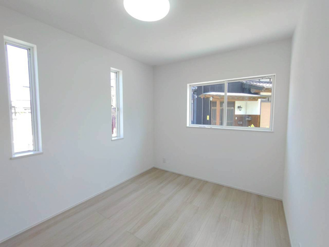 【洋室】 | コンパクトで使いやすい洋室です