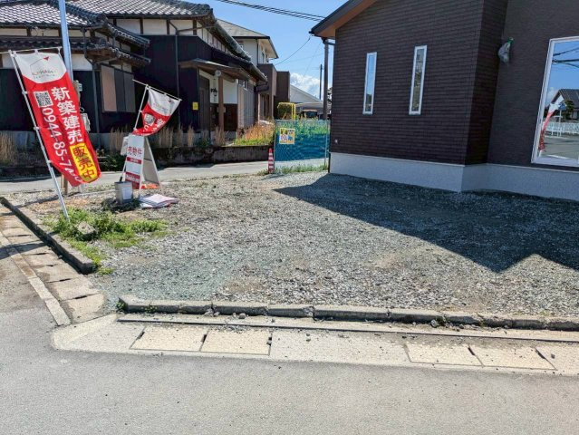 柳川市吉原の新築一戸建の駐車場