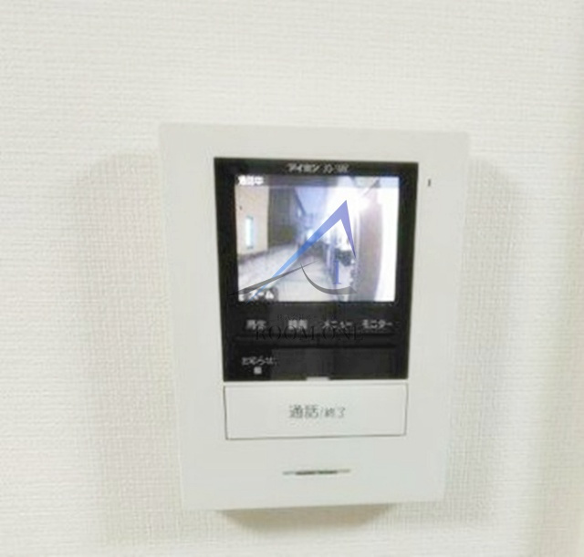 グランツコート目白のセキュリティ|モニター付きインターホンです。