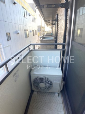 【バルコニー】 | モストフィールド上地 | 同型タイプ広々としたバルコニーです