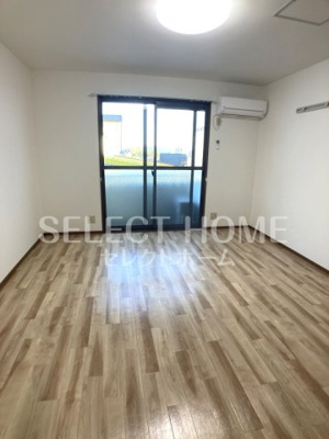 【寝室】 | モストフィールド上地 | 同型タイプ落ち着いた色調の寝室です