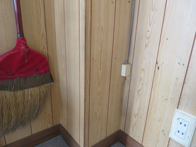 茨坪貸事務所の収納