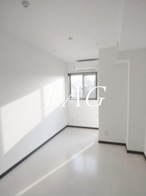 【居間・リビング】 | 寿マンション | 洋室のお部屋です。