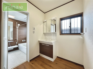 【脱衣所】 | 小学校分　平日・土日も見学できます　リフォーム〇　八木が谷 | 販売現地