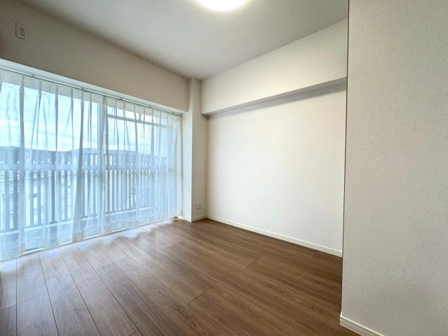 地下鉄東野駅徒歩３分の駅近マンション◆８階部分リフォーム済み３ＬＤＫ住戸◆進和山科ハイライフの洋室|洋室