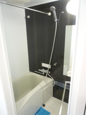 【浴室】 | ブレシア多摩川レジデンス | 清潔感のあるバスルームです。