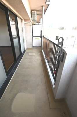 【バルコニー】 | ラペシュリー