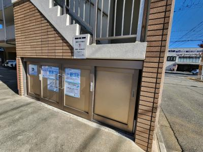 グランドパレス西院東館のその他共用部分|敷地内ゴミ置き場