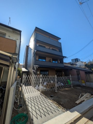 【外観】 | Gladvis二条式部